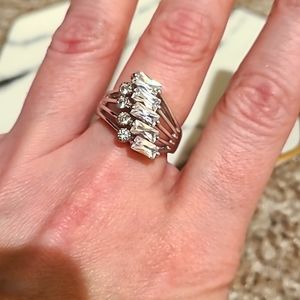 Beautiful Silver (S25) & Crystal Ring